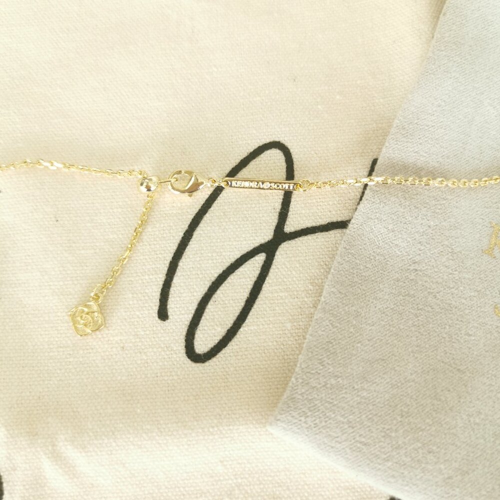 Kendra Scott Necklace - Genevieve Luster Plated Pink Cat's Eye Glass Gold - Picture 3 of 4
